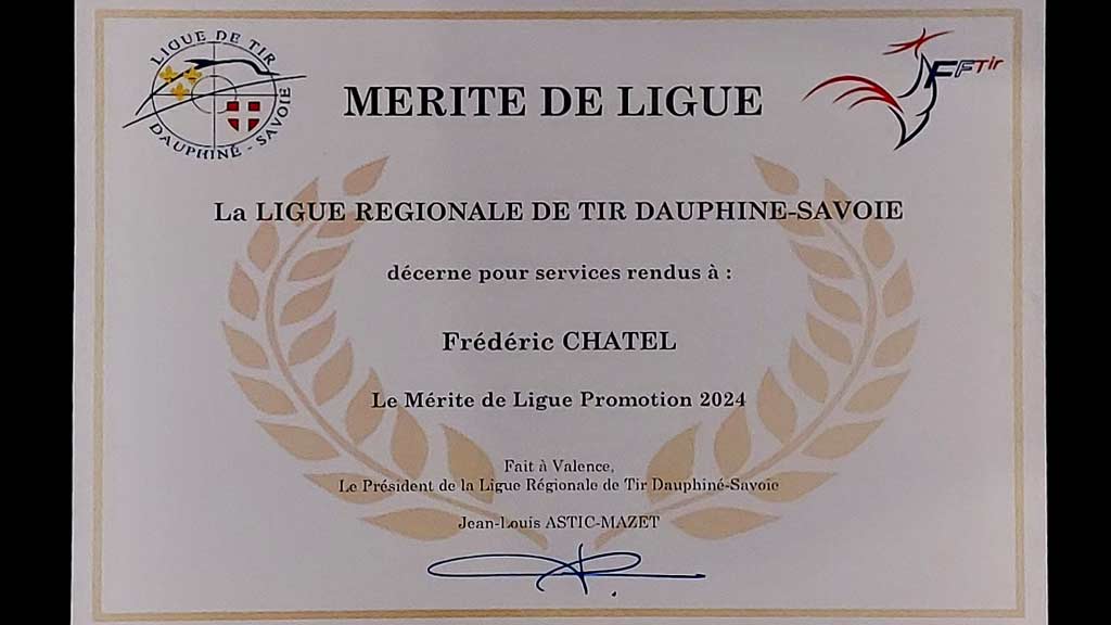 Remise du Mérite de Ligue 2024 au président de La Cible du Mont-Blanc